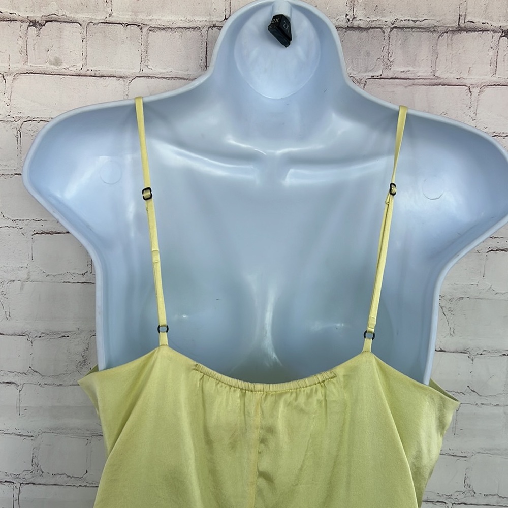 Alice + Olivia 100% silk slip yellow satin dress/pajama size small - Picture 10 of 17